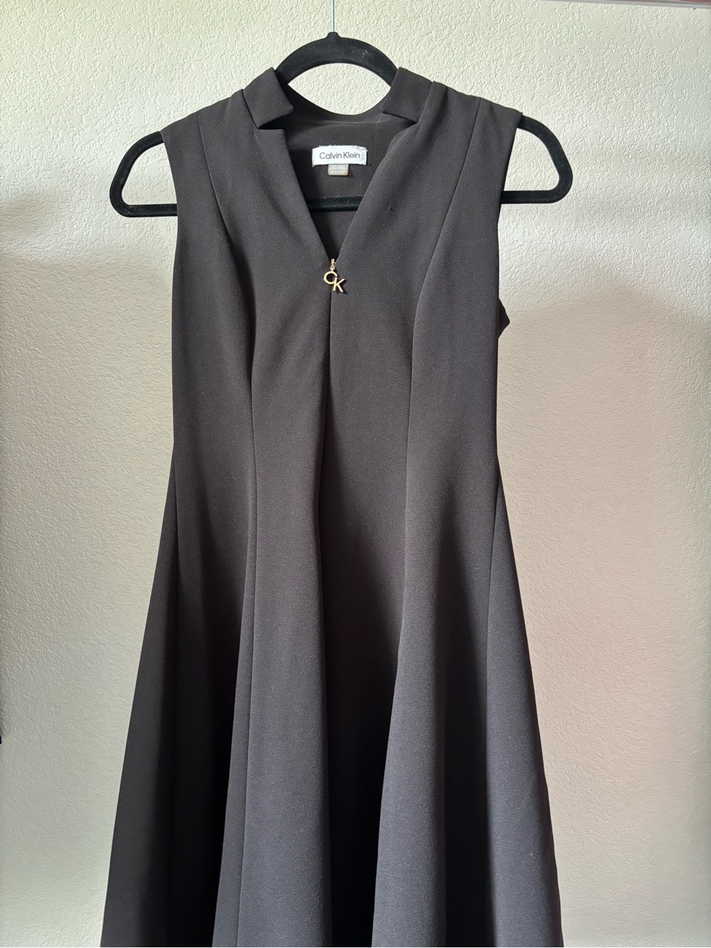 Calvin Klein Black Sleeveless Flared Midi Dress